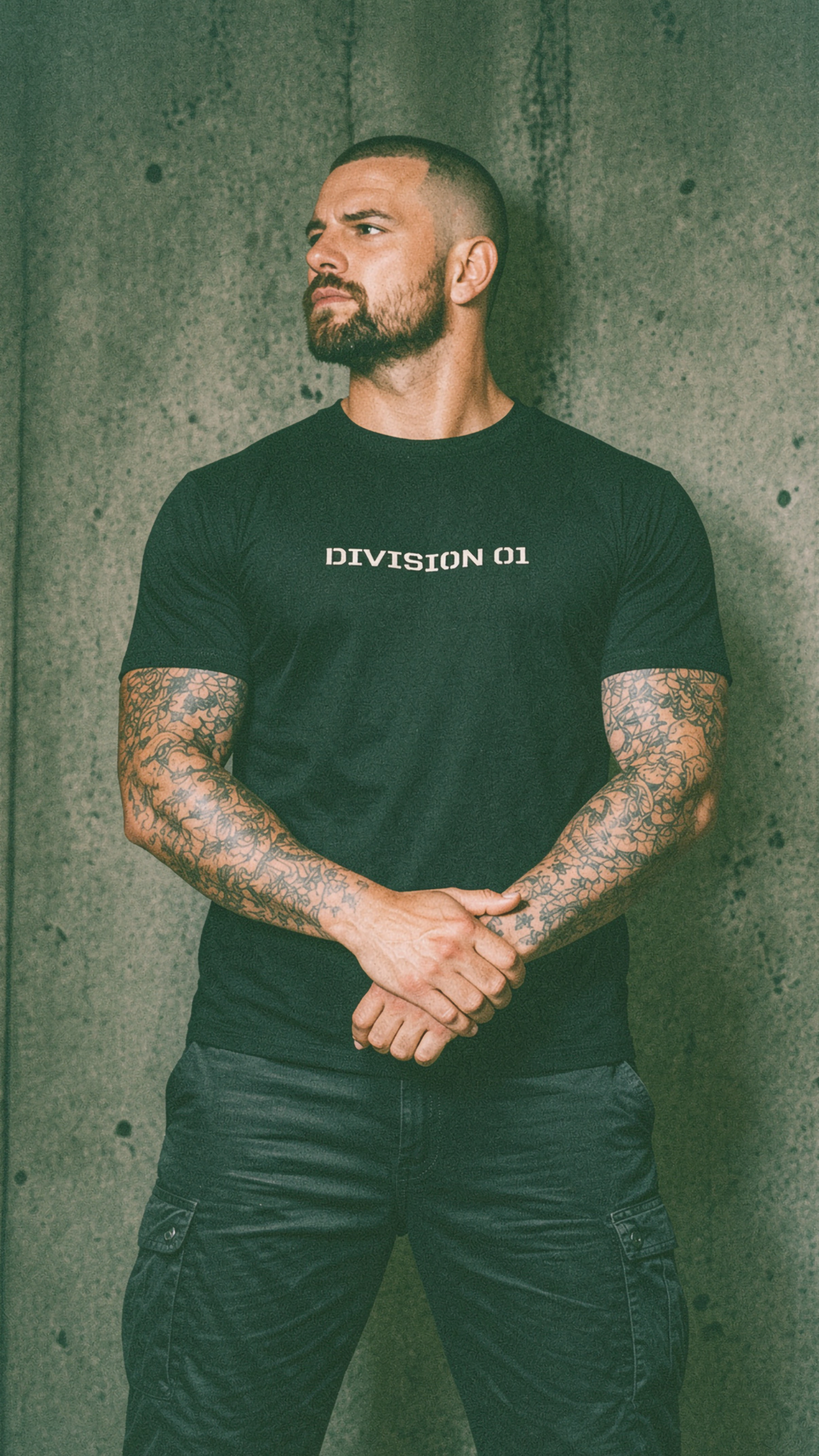 DIVISION 01™ TEE